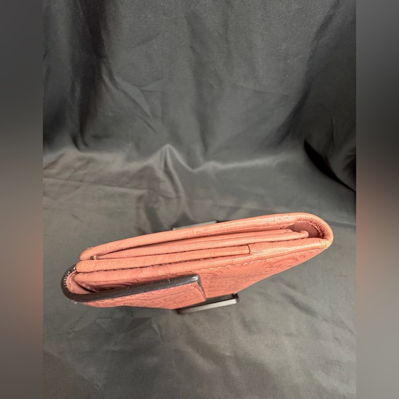 Gucci Heart GG Guccissima Embellished Pink Continental Leather Wallet - Picture 7 of 16